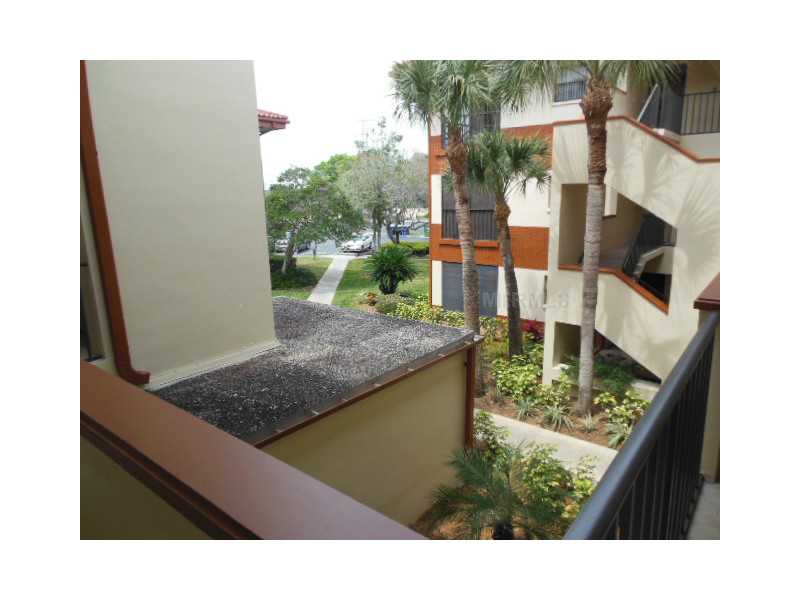 2650 Countryside Blvd Apt A205, Clearwater, Florida  photo