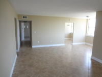  16850 S Glades Dr Apt 5a, North Miami, Florida  5179203