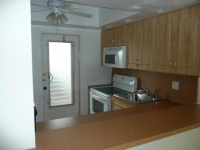  1201 Hillcrest Ct Apt 110, Hollywood, Florida  5188223