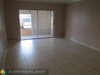  4900 Washington St Apt 103, Hollywood, Florida  5198152