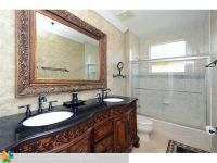  2500 MONTCLAIRE CIR, Weston, Florida 5203259