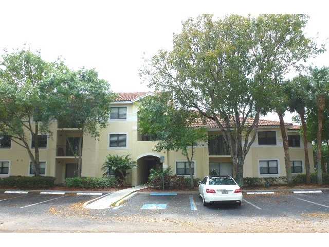  560 S Park Rd Apt 16, Hollywood, Florida  photo