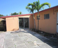  915 Pine Ter N, Lake Worth, Florida  5251972