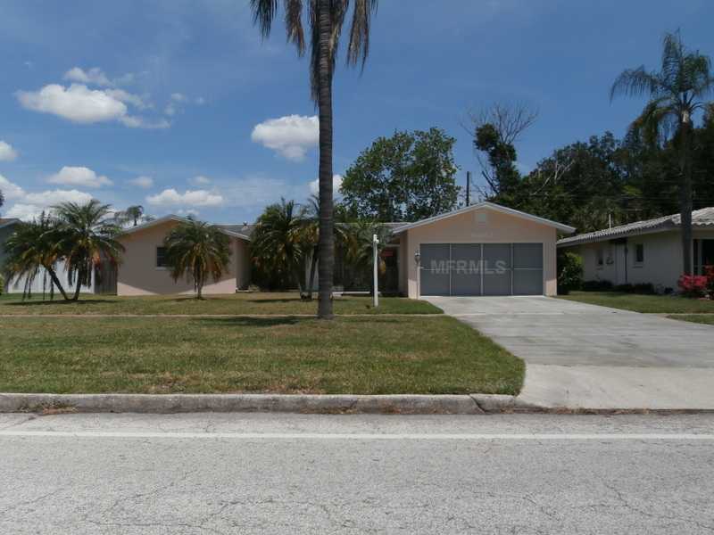  6493 30th Ave N, Saint Petersburg, Florida  photo