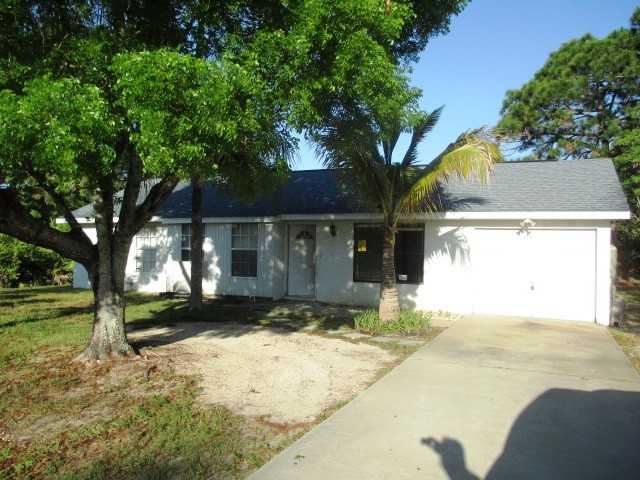  17400 Lee Rd, Fort Myers, Florida  photo
