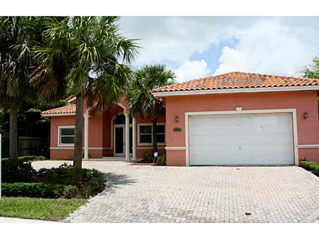  13703 SW 32 ST, Miami, Florida photo