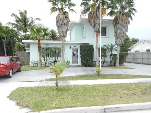  147 Auburn Dr, Lake Worth, Florida  photo