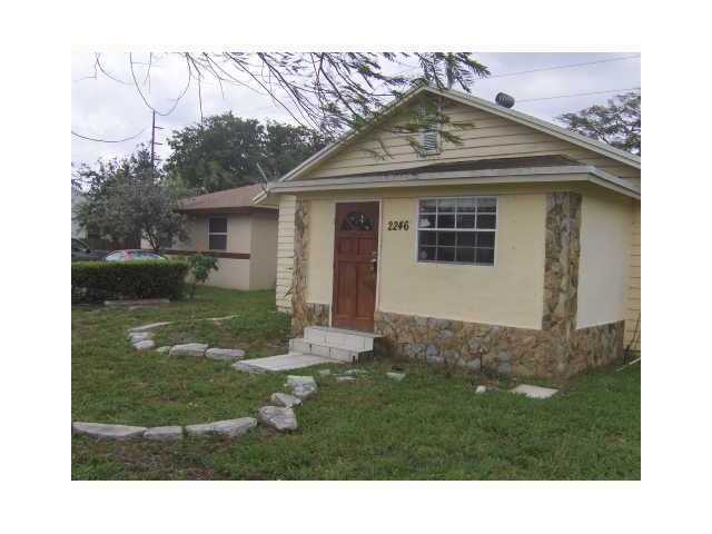  2246 CLEVELAND ST, Hollywood, Florida photo