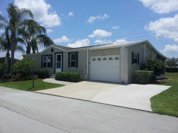  605 St. Augustine Ave., Davenport, FL photo