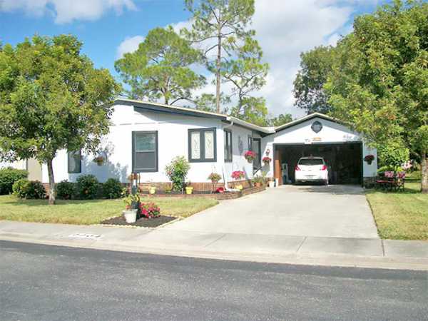  2204 Del Mar Drive, North Fort Myers, FL photo