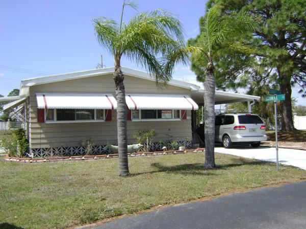  200 Hobnail Dr, North Fort Myers, FL photo