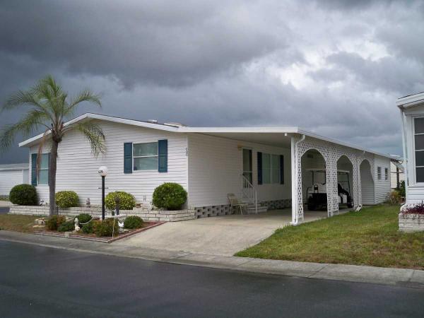  628 Lakeside Dr, North Fort Myers, FL photo