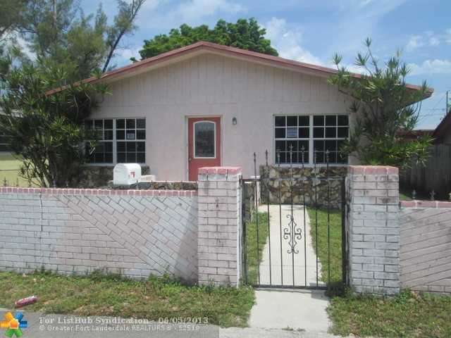  2239 Cody St, Hollywood, Florida  photo