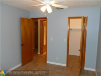  2438 Pierce St Apt 2, Hollywood, Florida  5448480