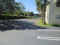  431 Executive Center Dr Apt 104, West Palm Beach, Florida  5457612