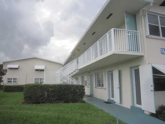  740 Horizons W Apt 202, Boynton Beach, Florida  photo