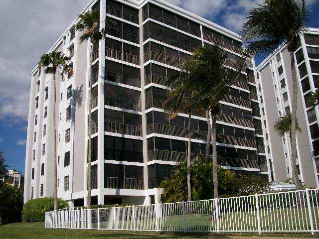  3350 N Key Dr Apt 104, North Fort Myers, Florida  photo