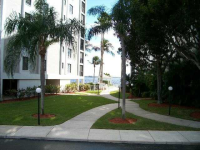  3350 N Key Dr Apt 104, North Fort Myers, Florida  5477557