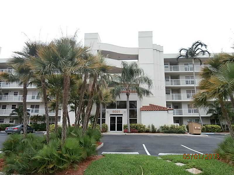  6021 Bahia Del Mar Cir Apt 139, Saint Petersburg, Florida  photo