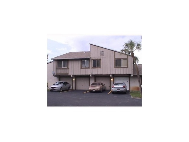  2223 NW 59TH WY # E-67, Lauderhill, Florida photo