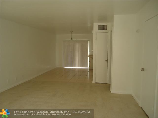  2536 NW 52ND AVE # 20-D, Lauderhill, Florida photo