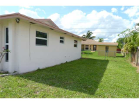  136 W Arch Dr, Lake Worth, Florida  5526910