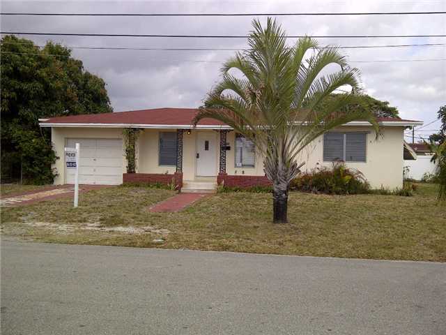  2239 Rodman St, Hollywood, Florida  photo