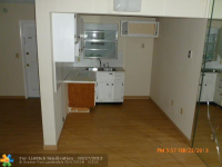  1840 Dewey St Apt 103, Hollywood, Florida  5533425