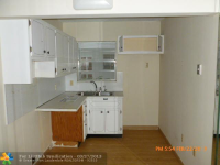  1840 Dewey St Apt 103, Hollywood, Florida  5533431