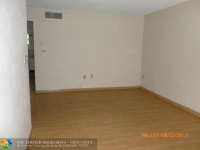  1840 Dewey St Apt 103, Hollywood, Florida  5533432