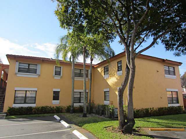  18240 MEDITERRANEAN BL # 5-11, Miami, Florida photo