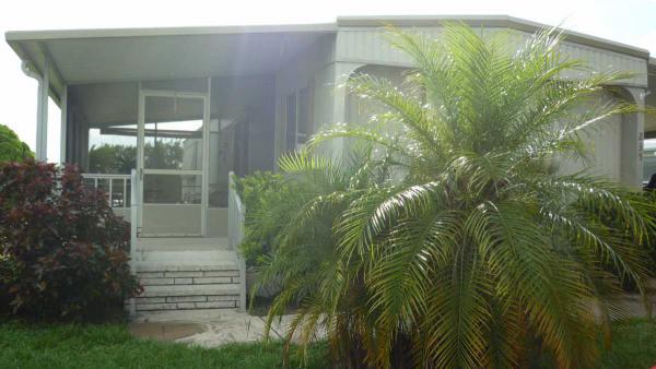  235 GREENHAVEN ROAD WEST, Dundee, FL photo