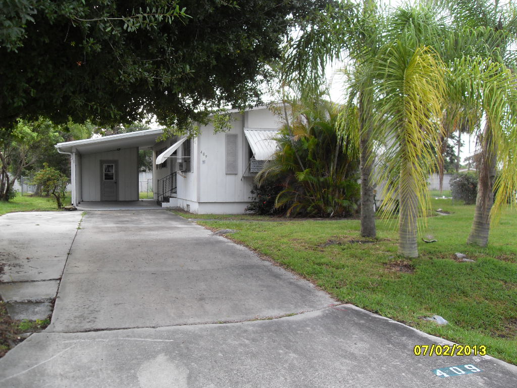  409 Coconut Ave  E, Port Saint Lucie, FL photo