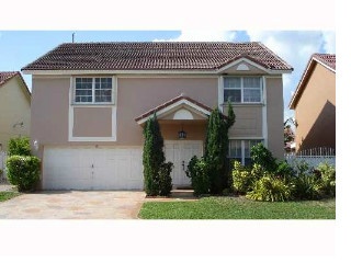  7965 NW 188 TE, Miami, Florida photo