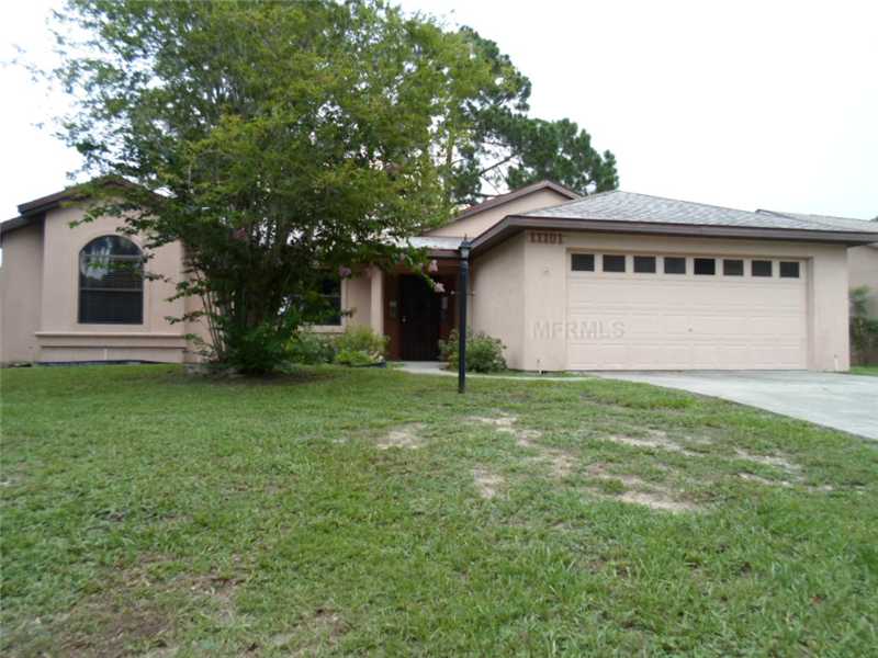  11101 Fountain Lake Blvd, Leesburg, Florida  photo