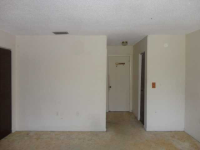  794 100th Ave N Bldg 22 Unit 104, Saint Petersburg, Florida  5687831