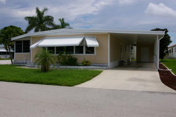  19 Pinar Court, Fort Myers, FL photo