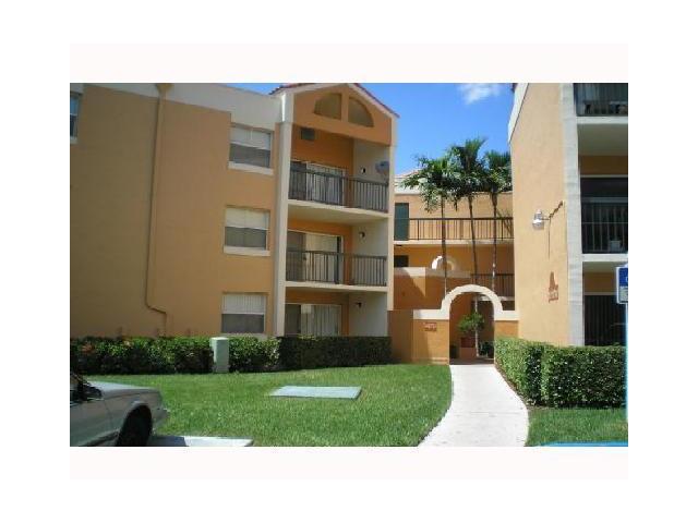  6288 NW 186 ST # 108, Hialeah, Florida photo