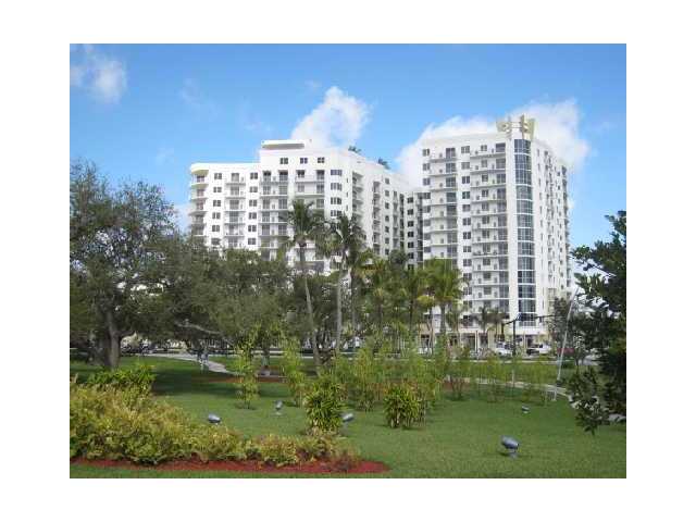  1830 RADIUS DR # 1112, Hollywood, Florida photo