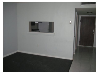  496 NW 165 ST # D-111, Miami, Florida 5935740