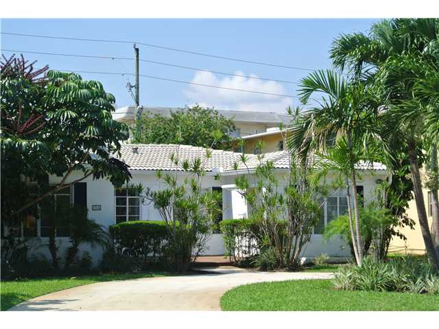  1716 JOHNSON ST, Hollywood, Florida photo