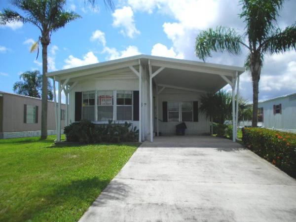  24 Los Lagos, Port Saint Lucie, FL photo