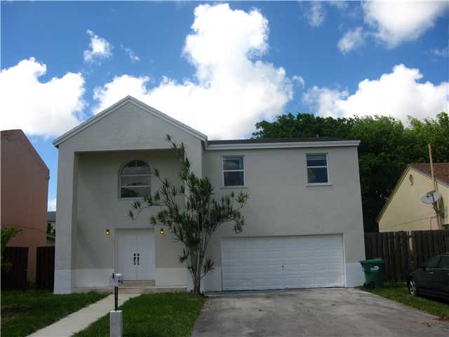  11795 SW 273 LN, Miami, Florida photo