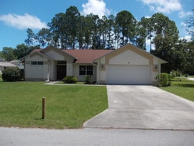  7 Weyanoke Ln, Palm Coast, Florida  photo