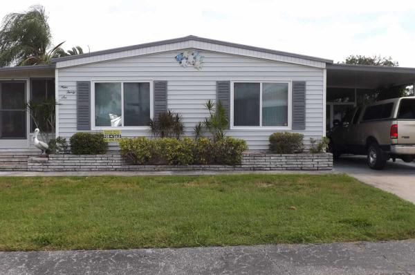  936 Xanadau East, Venice, FL photo