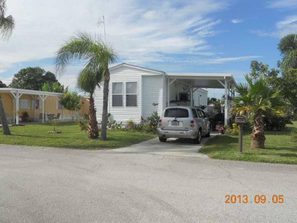  8 Spanish Way, Port Saint Lucie, FL photo