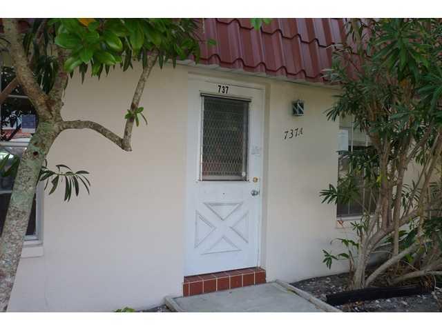  737 Nantucket Cir Apt A, Lake Worth, Florida  photo