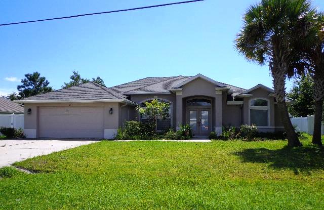  12 Big Bear Ln, Palm Coast, FL photo