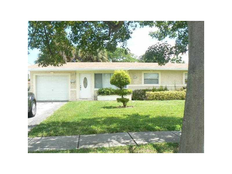  600 NW 35TH AV, Lauderhill, Florida photo