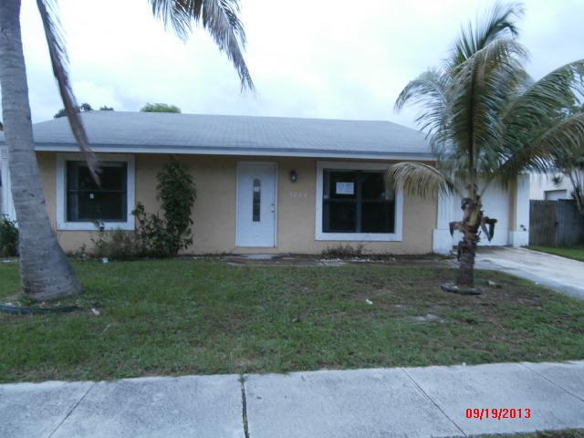  5889 W Ellis Hollow, Lake Worth, FL photo